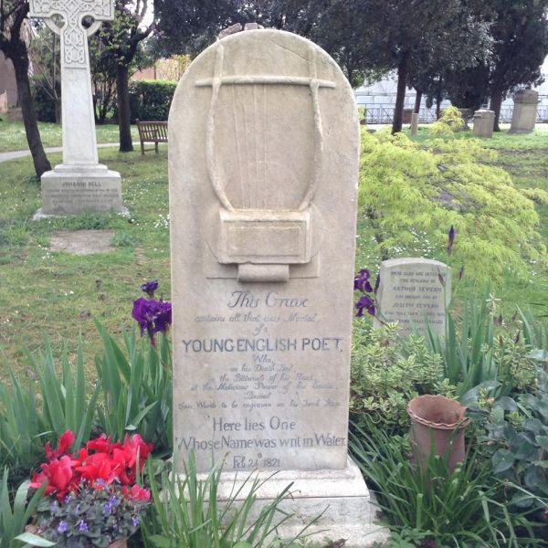 Piramida - cimitirul penticostal unde este înmormântat poetul John Keats